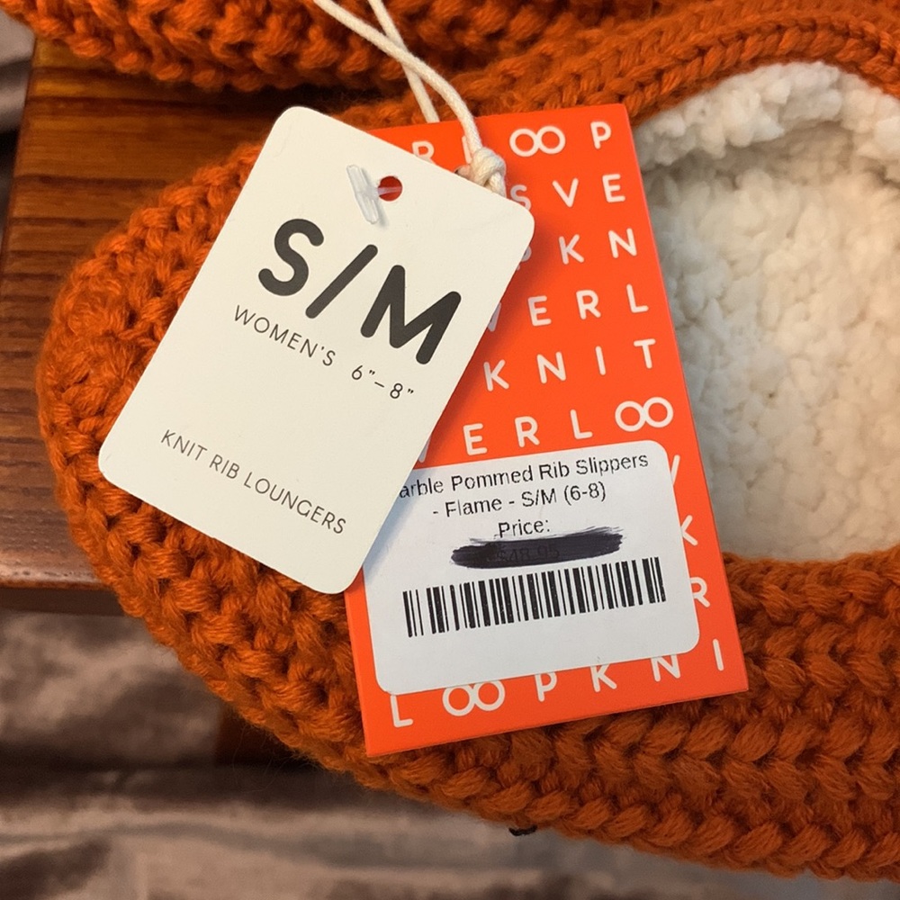 Verloop Pom Knit Slippers - Picture 4 of 4